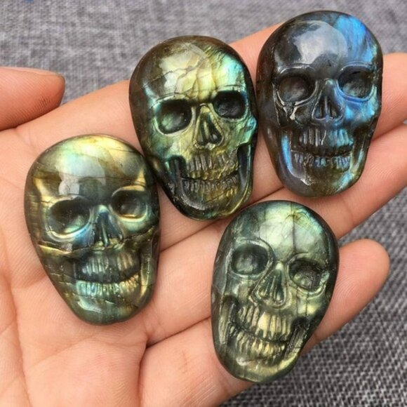 37-38mm Labradorite Skull Cabochon 1pc Randomly Sent, Gray with Blue Flash - Picture 2 of 2